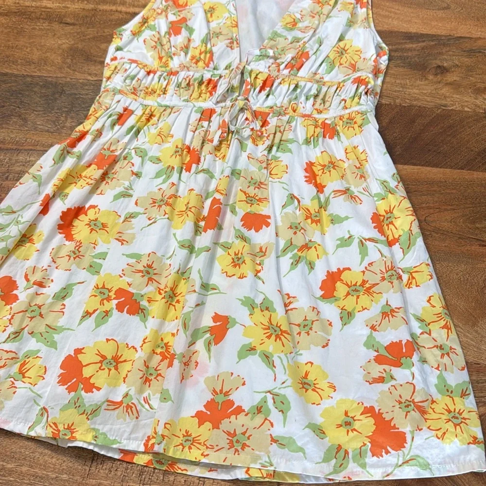 Faithfull The Brand Korita mini dress in palermo floral print retro vacation - Picture 8 of 13